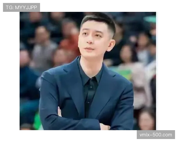 杨鸣接受BBC Sport专访：谈辽宁队新老交替与三连冠目标